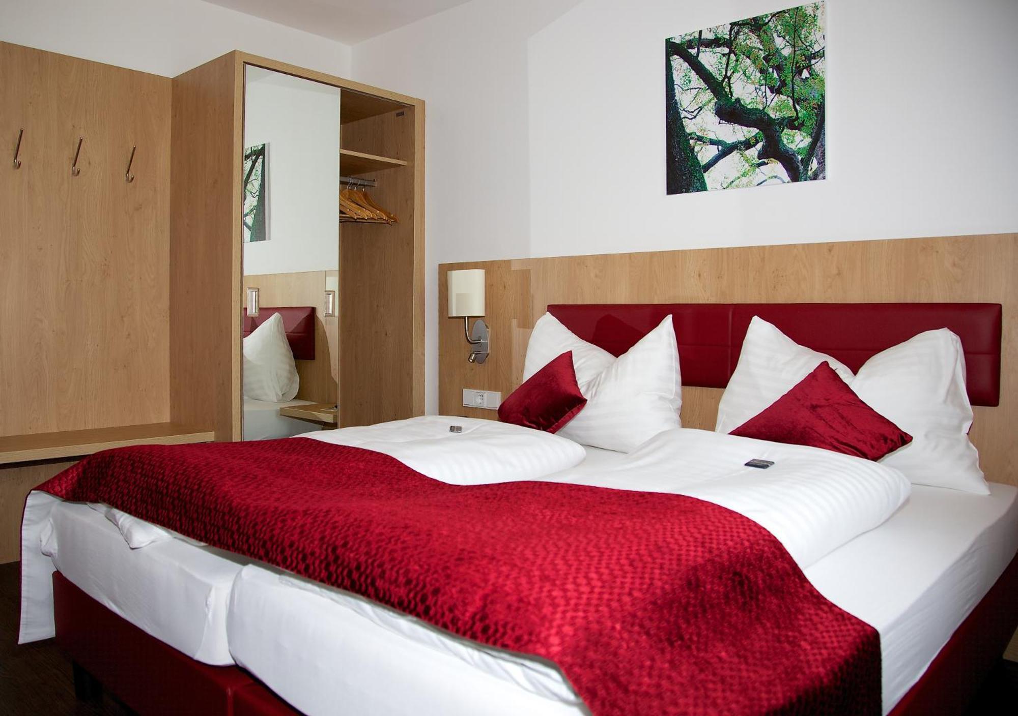 Hotel Restaurant Perschler Rattenberg  ห้อง รูปภาพ