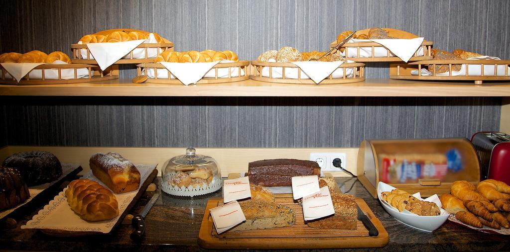 Hotel Restaurant Perschler Rattenberg  ภายนอก รูปภาพ