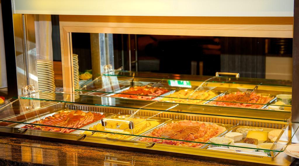 Hotel Restaurant Perschler Rattenberg  ภายนอก รูปภาพ