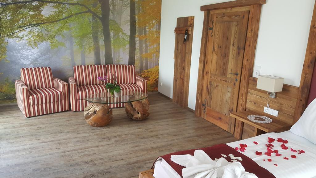 Hotel Restaurant Perschler Rattenberg  ภายนอก รูปภาพ