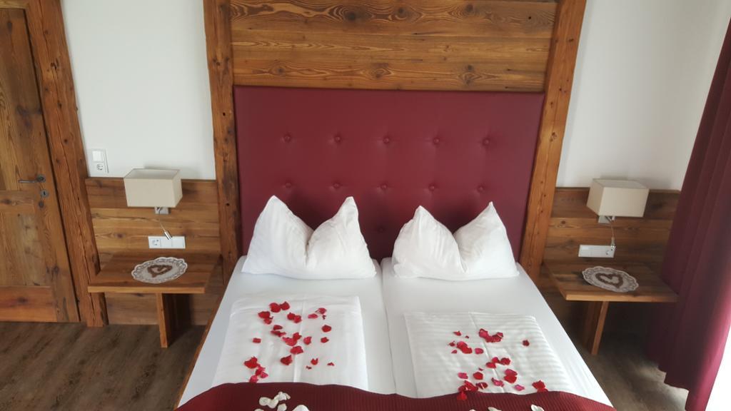 Hotel Restaurant Perschler Rattenberg  ภายนอก รูปภาพ